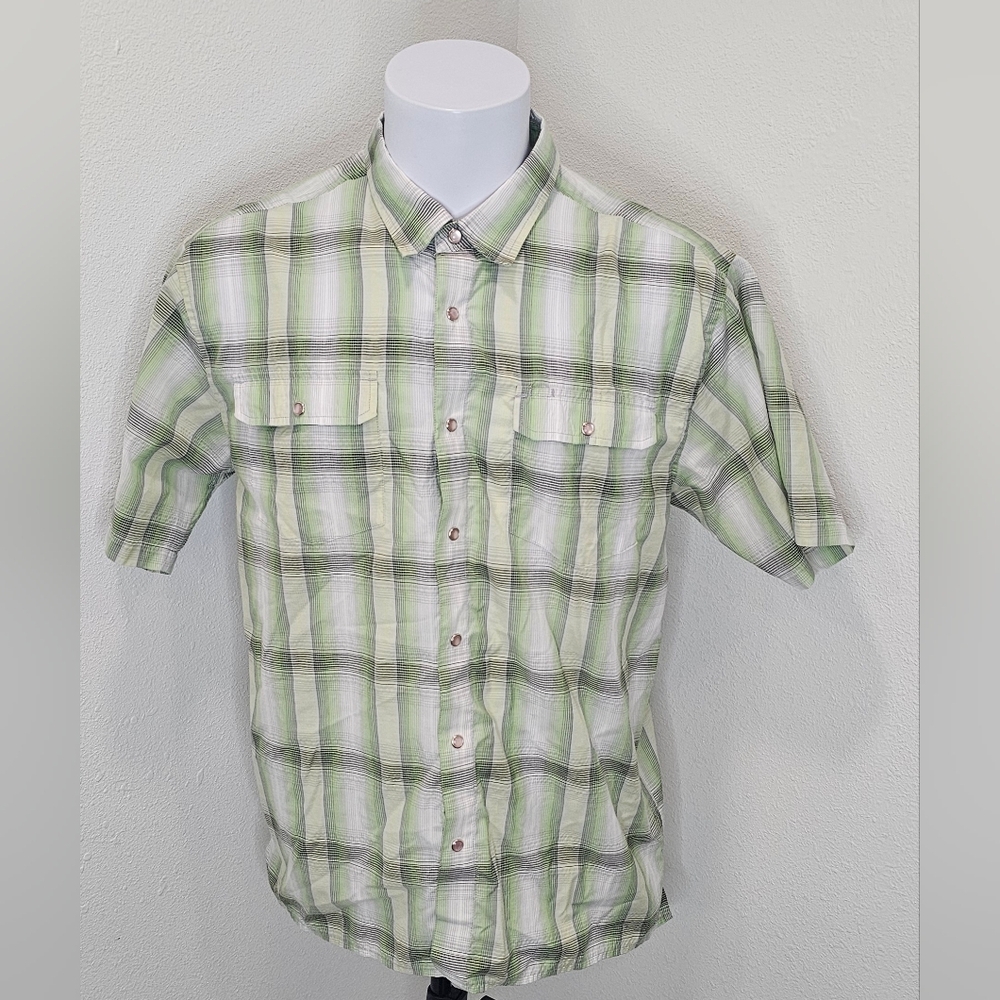 prAna Mens XL Shirt Pearl Snap Button Up Short Sleeve Green Plaid Hiking Camping
